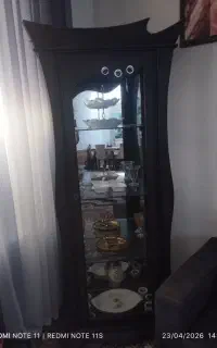 بوفه وجاکفشی