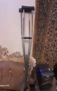 عصای طبی زیربقلی