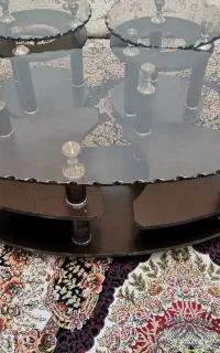 میز تلویزیون و جلو مبلی