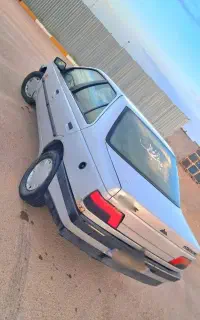 پژو 405
