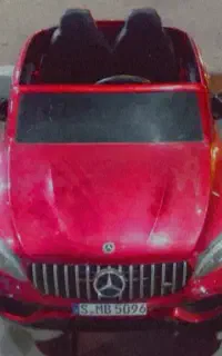 ماشین بنز ۴ موتوره  قوی محکم  در حد نو