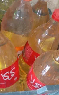 بطری نوشابه 3لیتری دارم