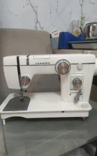 چرخ خیاطی ژانومه ۸۰۲ اصل ژاپن