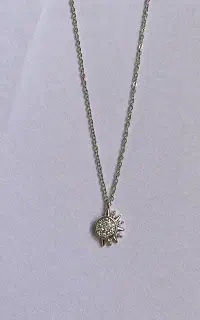گردنبند خورشید