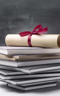 تعدادی جزوه و کتاب کمک درسی رشته تجربی