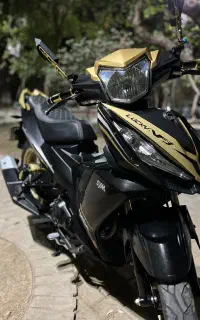 لاکی ۱۸۵