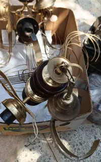 لوستر آب طلا