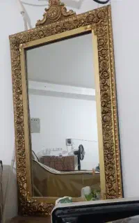 اینه و بوفه
