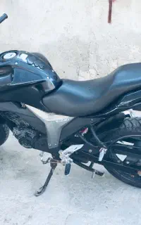 سوزوکی جیکسر۱۵۰