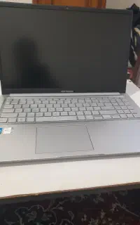 لپ تاپ در حد نو