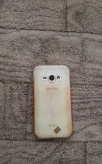 گوشی سامسونگ J1 ace