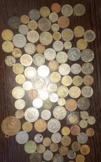 پول سکه و اسکناس قدیمی و‌معاصر