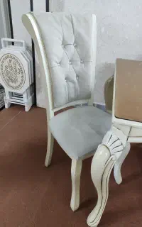 میز غذاخوری