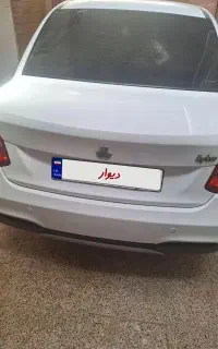 ساینا 402