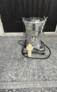 آبمیوه گیری صنعتی ، موتور یک اسب بخار