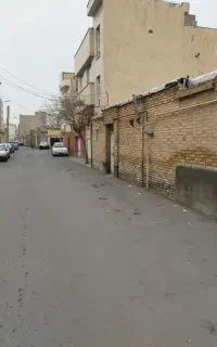اجاره برای تولیدی کم‌صدا، دارایی دو
