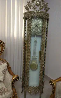 ساعت ایستاده برنز