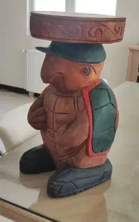 مجسمه چوب نایاب