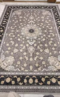 فرش ۹ متری ۷۰۰ شانه نقش برجسته طوسی