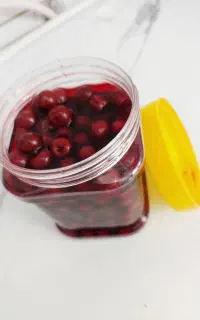 ترشی و شربت آلبالو