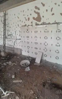 کارگر کاشیکاری