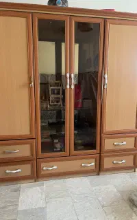 کمد لباس ۴ درب وسط ویترین