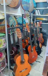گیتاراقتصادی همراه باآموزش نیم‌بهاآف ویژه روز دختر