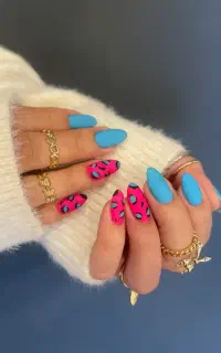 خدمات تخصصی ناخن در رشت گلسار