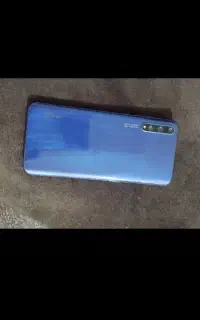 گوشی هوآویY8pسالم با کارتن