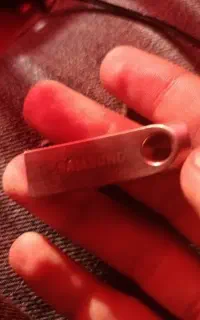 فلش 32 گیگابایت سامسونگ + همراه تست