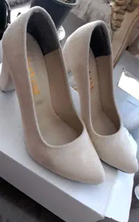 کفش نونو هست مخملی