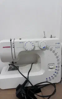 چرخ خیاطی ژانومه