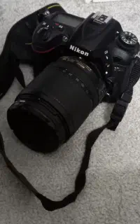 دوربین نیکون D7200