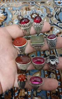 انگشترهای یاقوت وعقیق