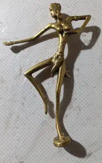مجسمه برنز قدیمی بدون مشابه