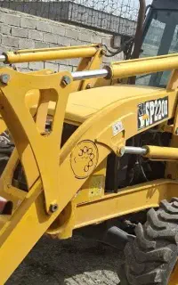 بیل بکهو سنوپارس 220I