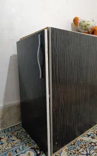 کابینت یا فایل تک درب