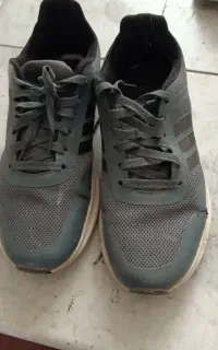 کفش کار و کفش بچه