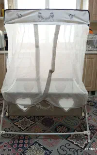 تخت گهواره تاشو طوسی بال فرشتگان