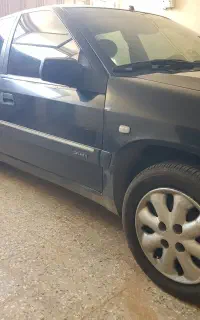 زانتیا ۲۰۰۰ مشکی