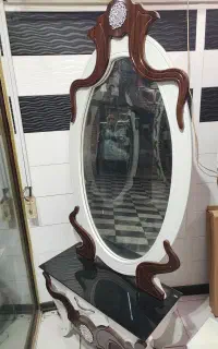 اینه و شمعدان