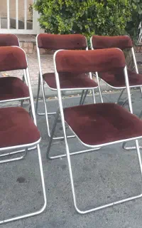 اجاره صندلی ۴۰ هزار تومان