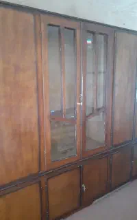 کمد چوبی