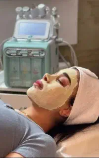 فشیال وپاکسازی پوست