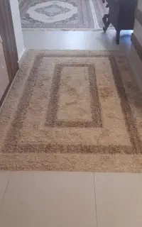 فرش۳عدد  و پادری ۲عدرحد نو به قیمت ۱۵ میلیون