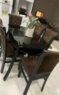 میز ناهارخوری