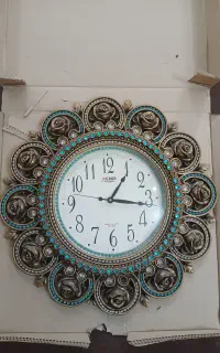 ساعت دیواری