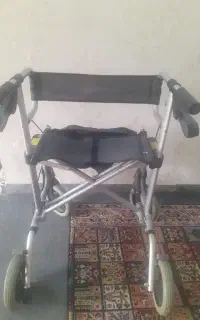 سلام واکر تاشو آکبند