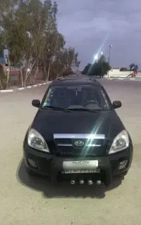 ماشین ام وی ام x33