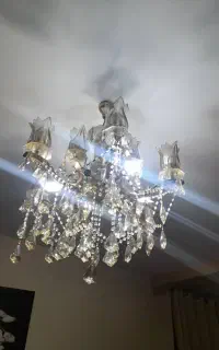 فروش لوستر برنجی کریستال ۱۲ شاخه در حد نو